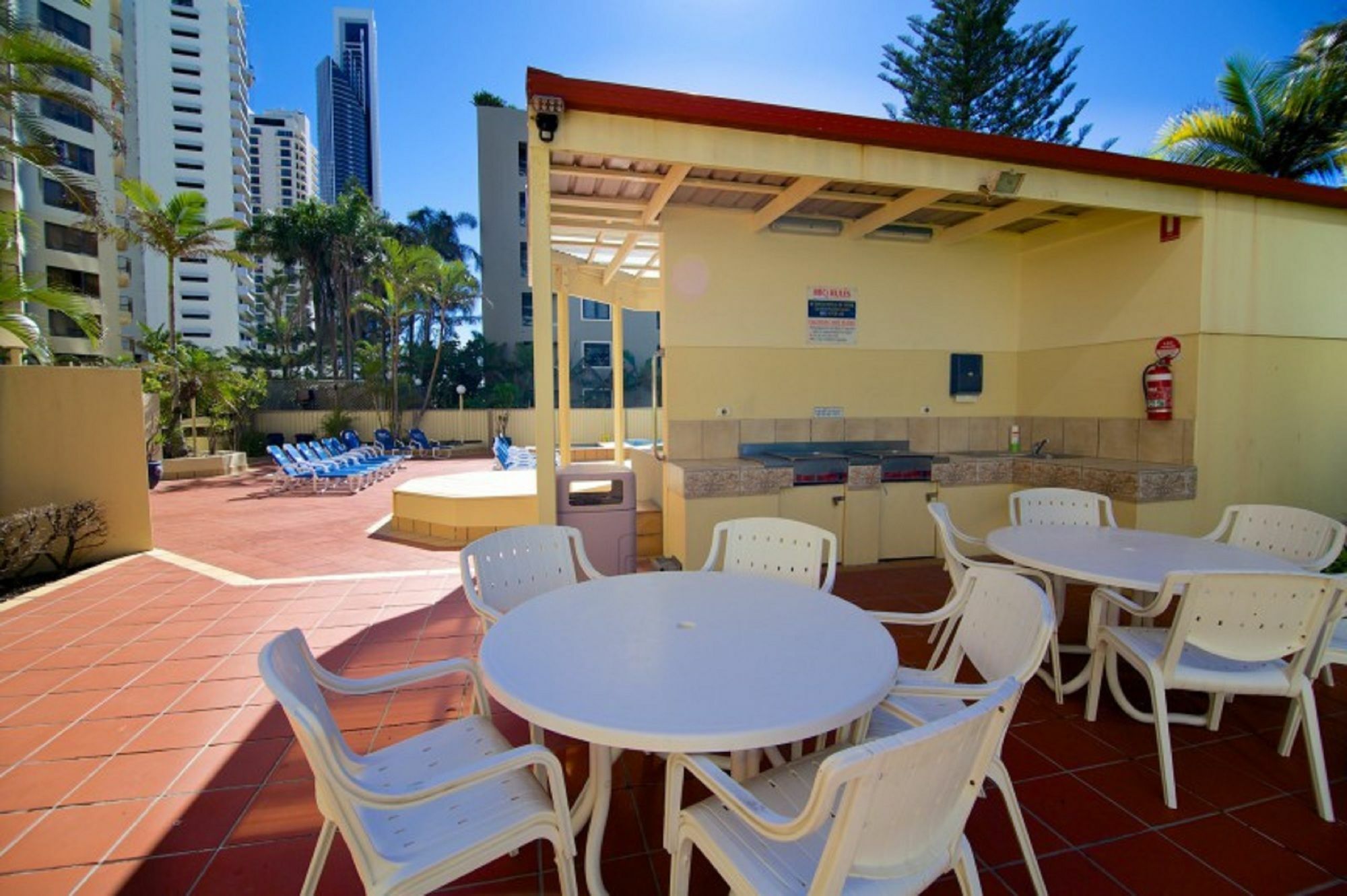 Aparthotel Surf Regency Gold Coast Exterior foto