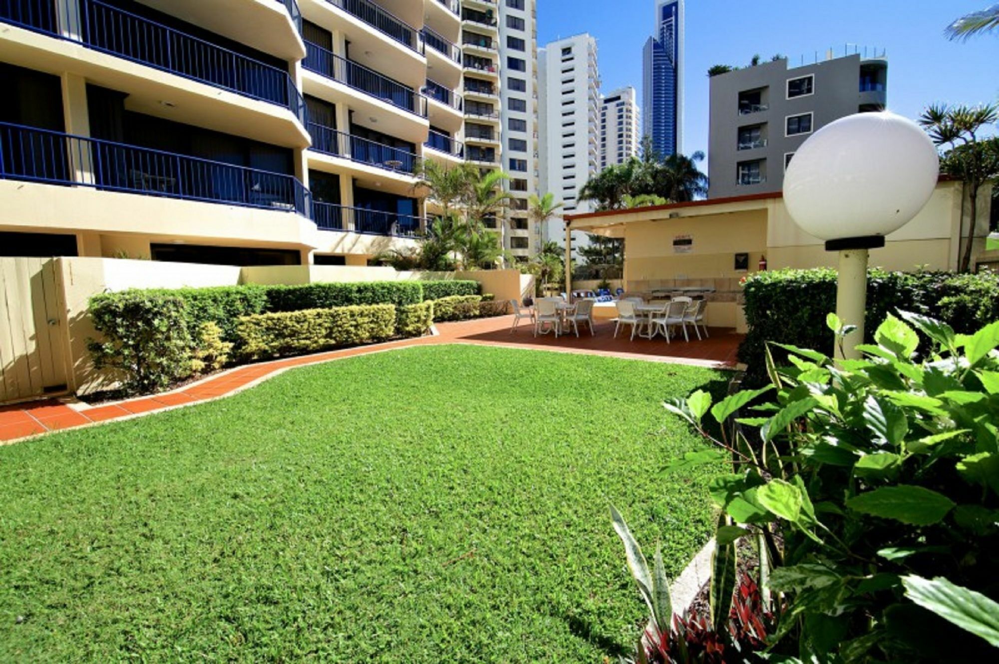 Aparthotel Surf Regency Gold Coast Exterior foto