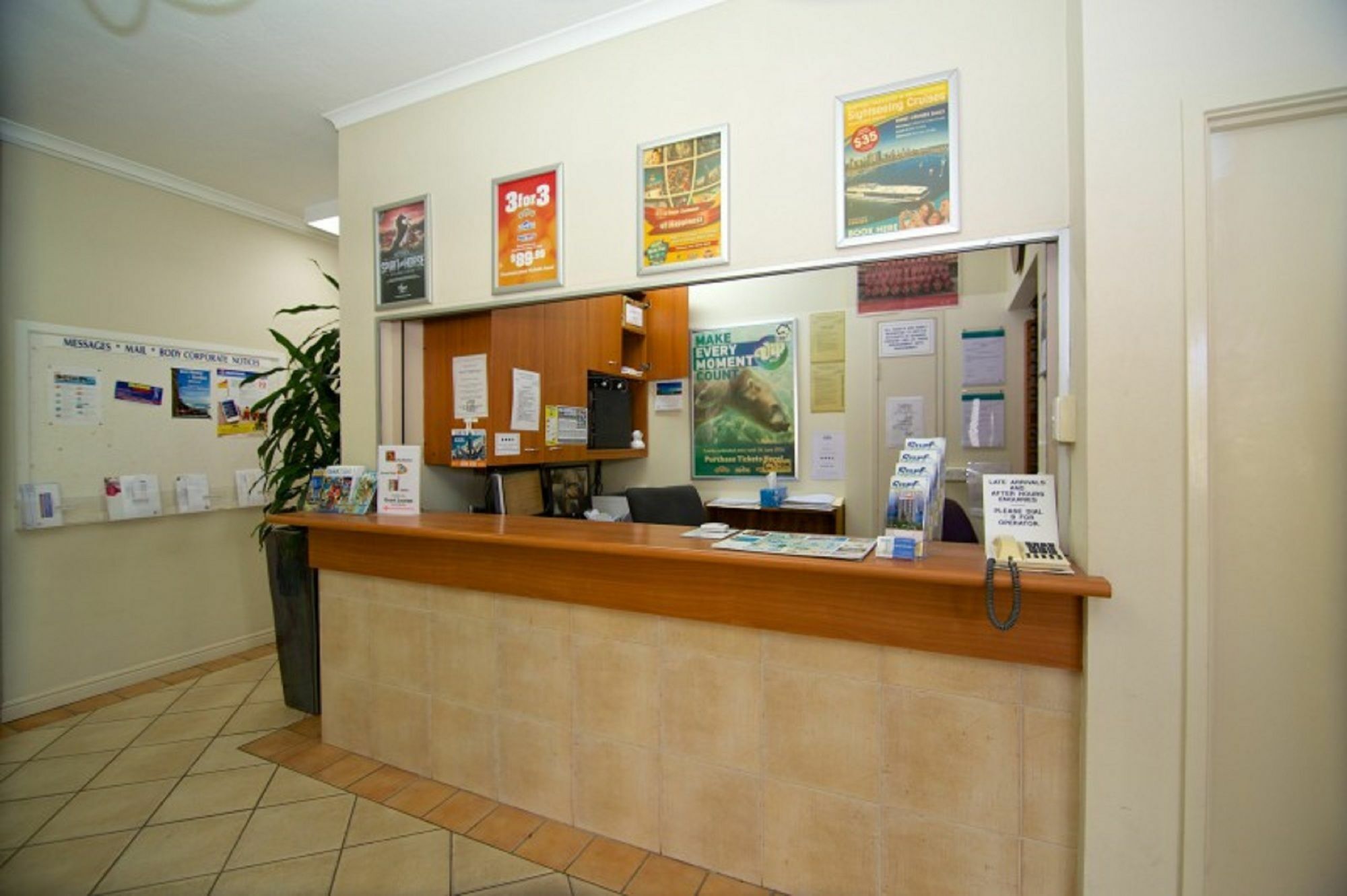 Aparthotel Surf Regency Gold Coast Exterior foto
