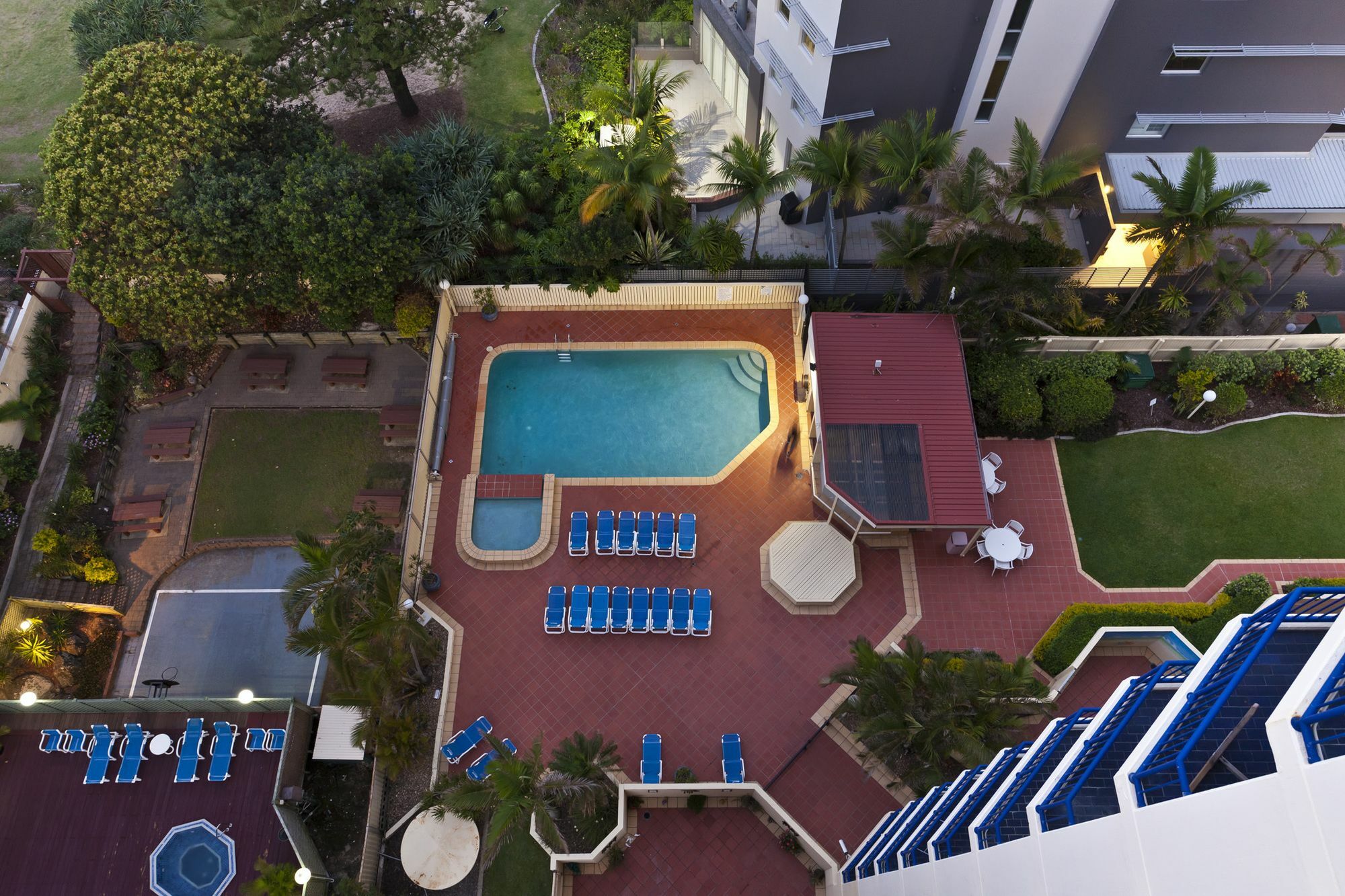 Aparthotel Surf Regency Gold Coast Exterior foto